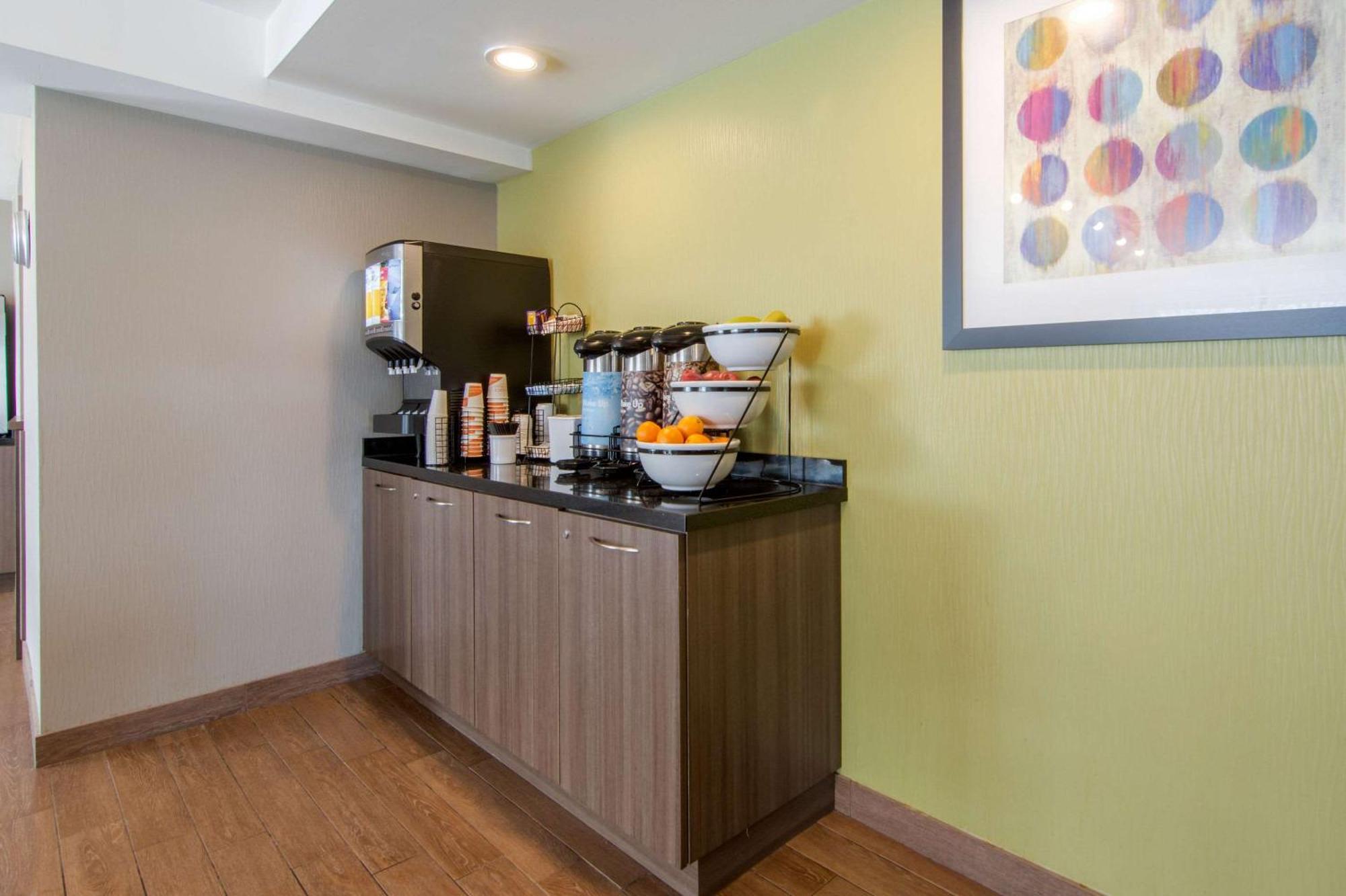 Comfort Inn Sudbury Luaran gambar
