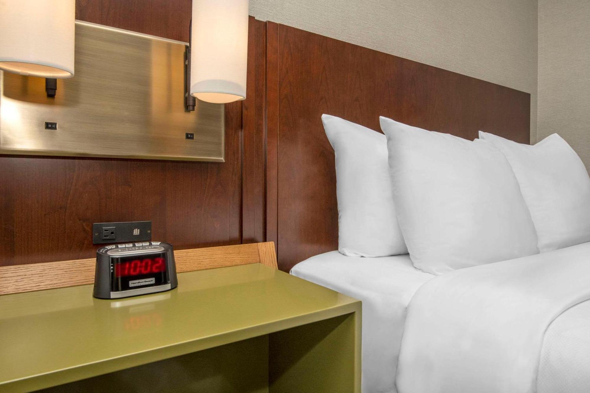 Comfort Inn Sudbury Luaran gambar
