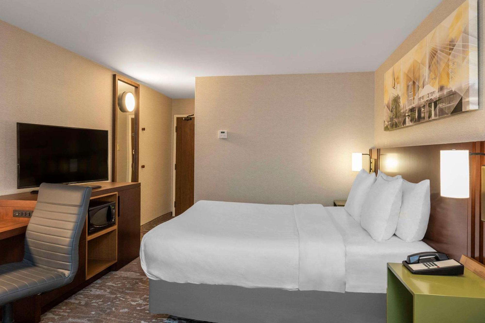 Comfort Inn Sudbury Luaran gambar