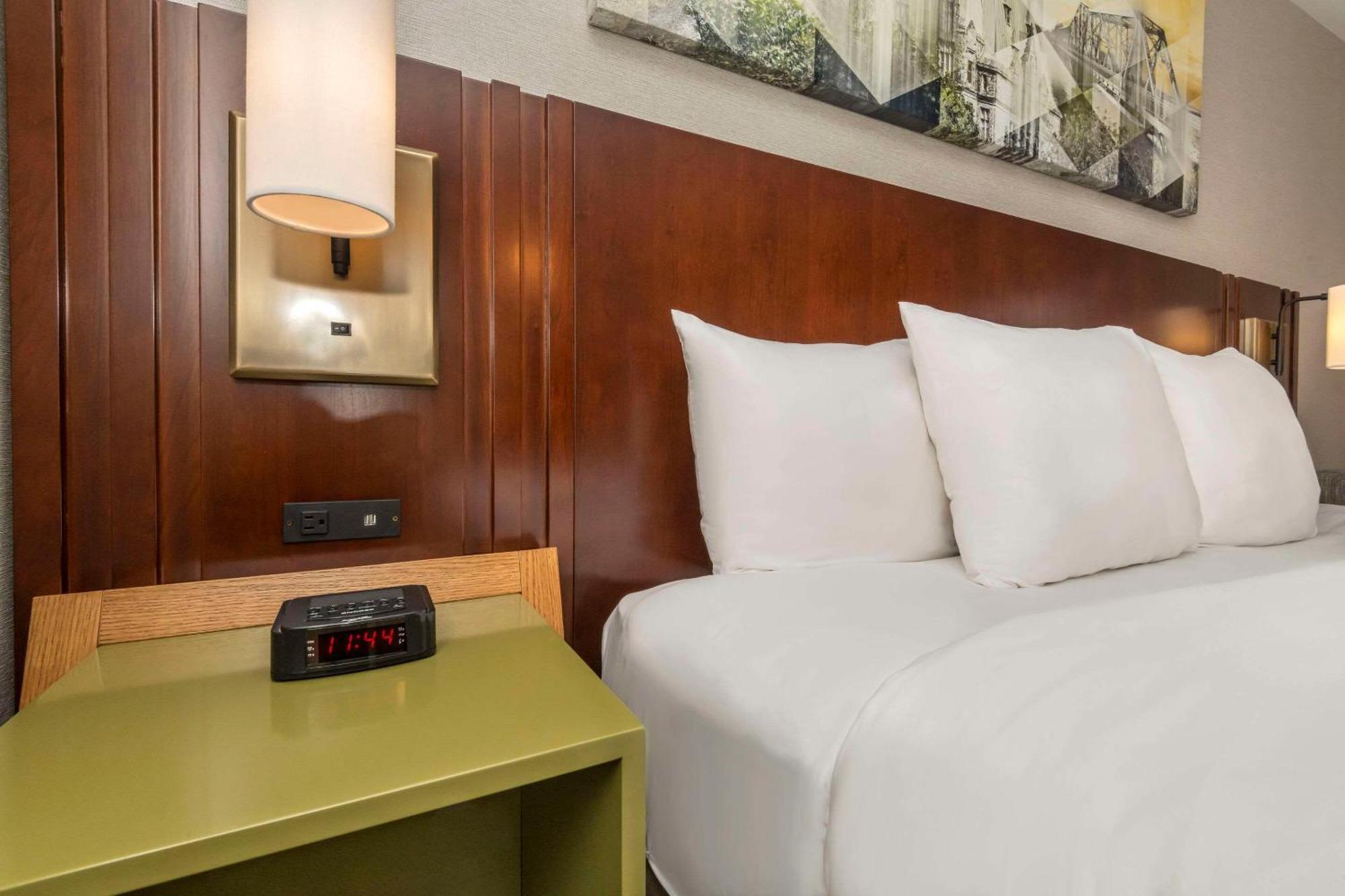 Comfort Inn Sudbury Luaran gambar